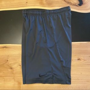 Nike Dri-Fit mens small dark grey athletic shorts